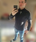 Rencontre Homme : Emmanuel, 35 ans à Belgique  La Louvière 